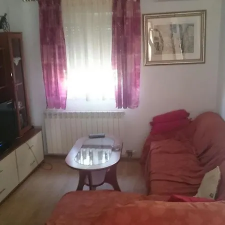 With Parking Space - Diklo, - 15631 זאדאר